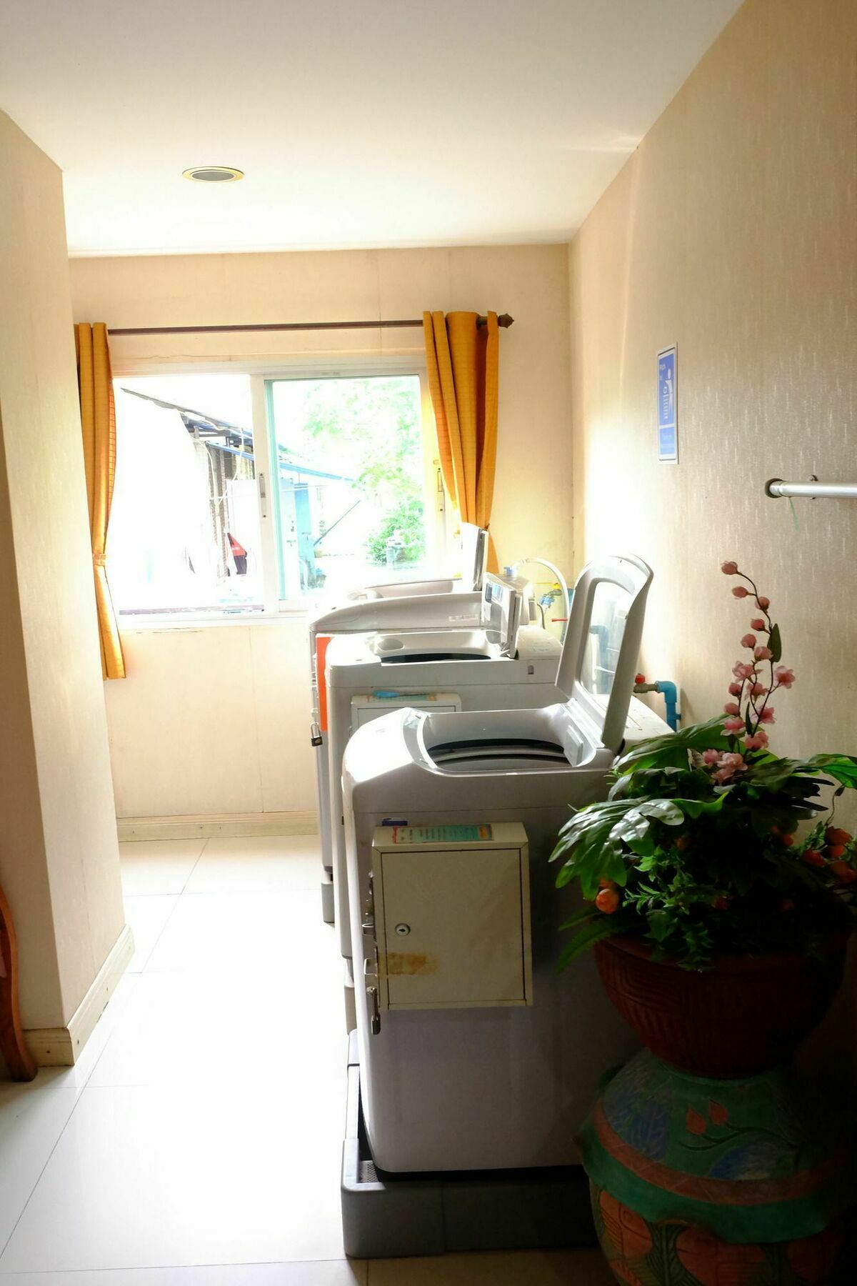 Banchang Apartment And Hotel Rayong Buitenkant foto